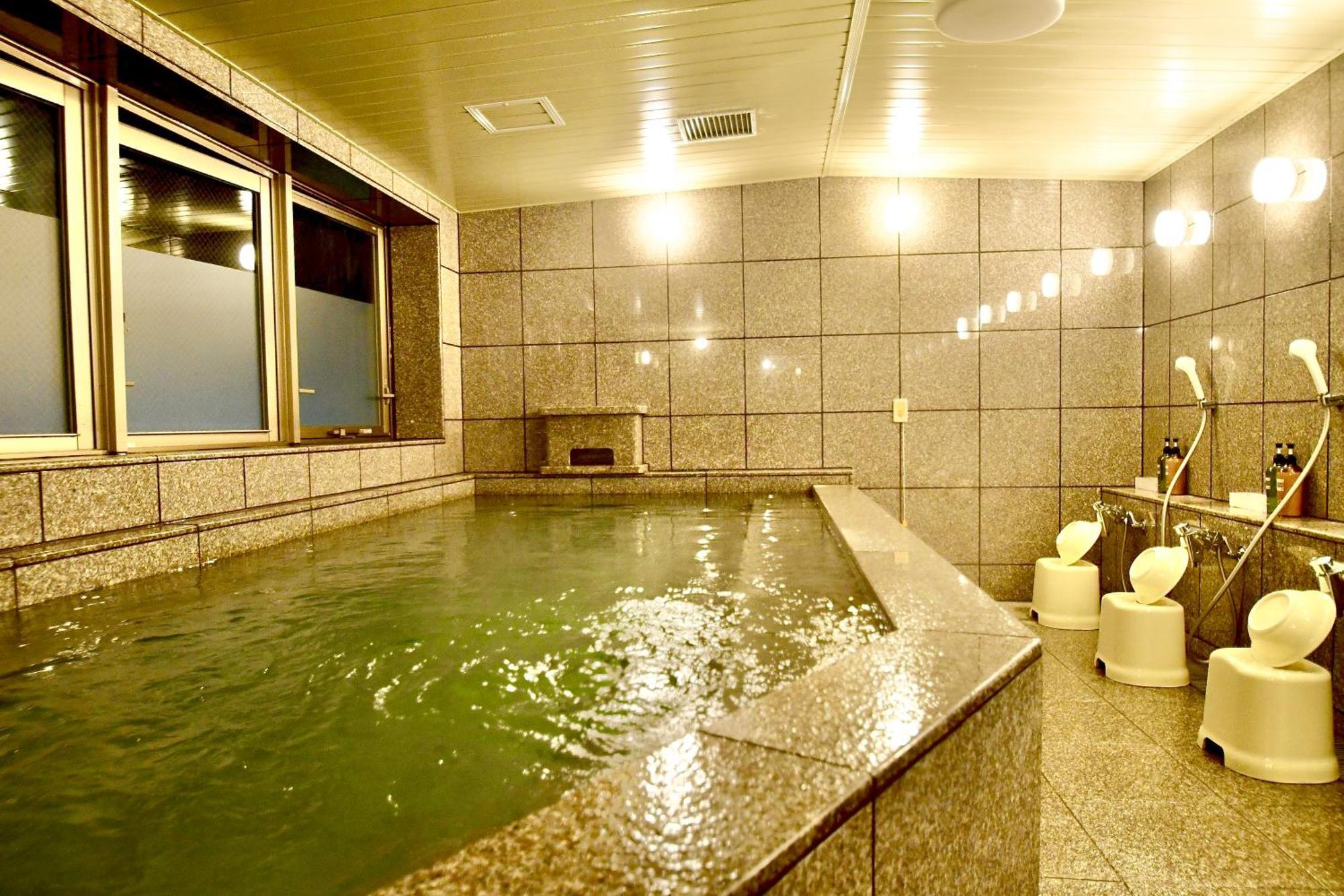 Himeji Ekimae Universal Hotel Minamiguchi Exterior foto